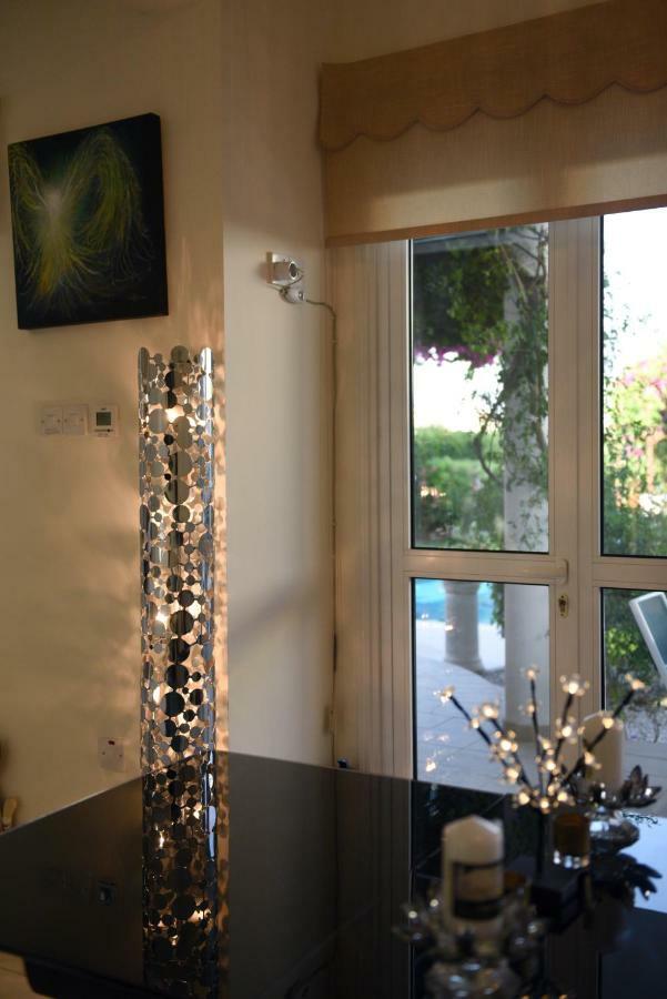 Karythia Villa Pyla Luaran gambar