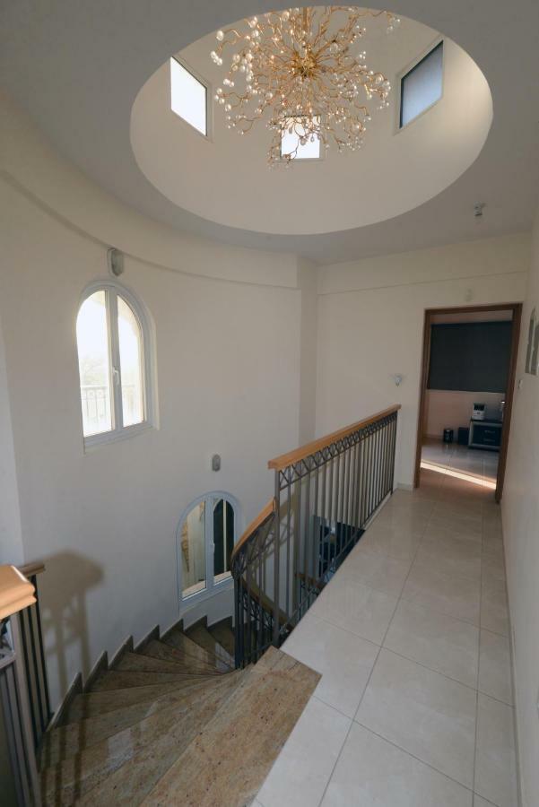 Karythia Villa Pyla Luaran gambar